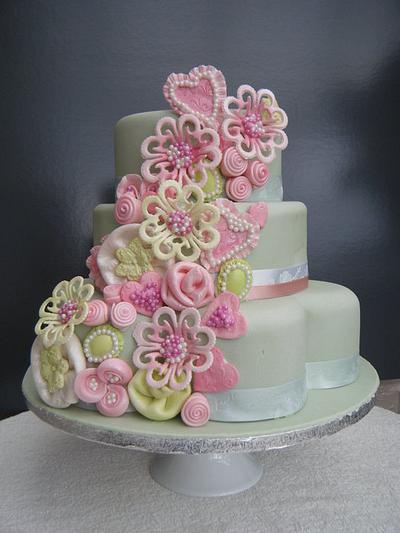 Vintage buttons ribbon rose's - Cake by lorraine mcgarry