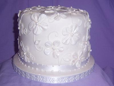 My White on White! - Cake by Kate