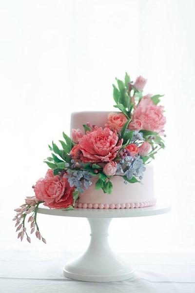Sugar Flower Cake - Cake by Alex Narramore (The Mischief Maker)