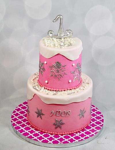 Pink winter wonderland cake  - Cake by soods