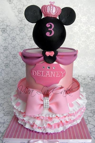 Princess Minnie Mouse  - Cake by Joly Diaz 