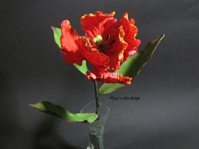 Red roccoco tulip in gum paste - Cake by rosycakedesigner