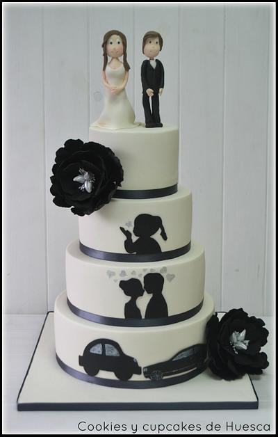 Fantasy wedding cake - Cake by cookieshuesca
