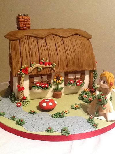 The little cottage - Cake by Ele Lancaster