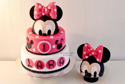 Minnie Mouse - Cake by Vanessa