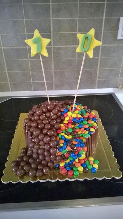 m & m's cake - Cake by evisdreamcakes