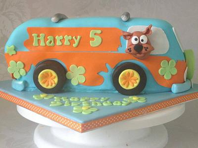 Scooby Doo Mystery Machine - Cake by Daniela
