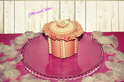 Romantic Cake - Cake by MaripelCakes