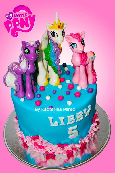 My Little pony cake...one more..but never the same! - Cake by Super Fun Cakes & More (Katherina Perez)