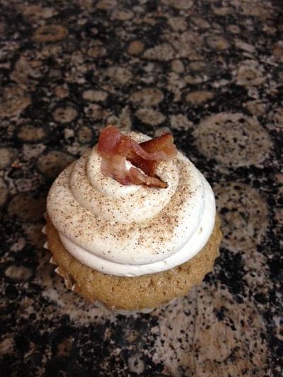 French Toast Cupcakes - Cake by Melissa