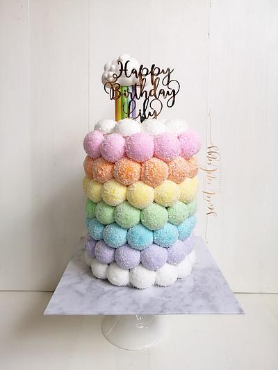 Fluffy Clouds of Heaven! - Cake by Lulu Goh