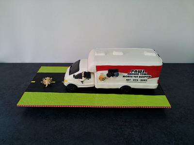 Veterinary Mobil Cake - Cake by hechoamano