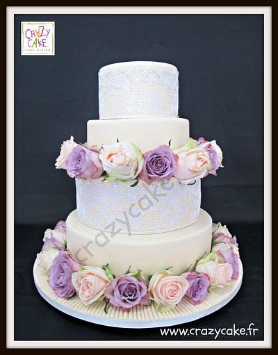 Roses and lace wedding cake - Cake by Crazy Cake