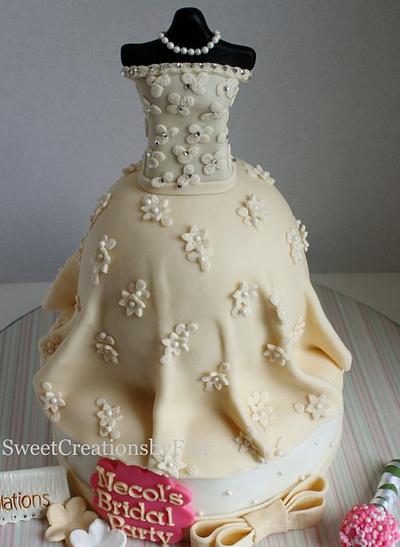 Bridal shower Cake - Cake by SweetCreationsbyFlor
