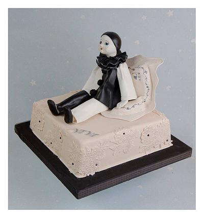 Pierrot - Cake by Silvia Caeiro Cakes