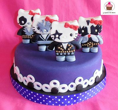 Kiss Hello Kitty Cake - Cake by Le Cupcakes della Marina
