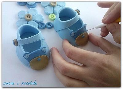 Work in progess,baby shoes. - Cake by Pelegrina