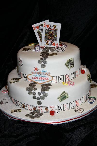 Vegas style wedding cake - Cake by mitch357