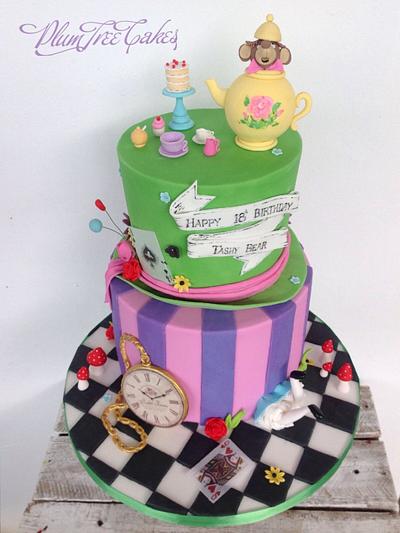 Wonderland! :)  - Cake by Plum Tree Girl