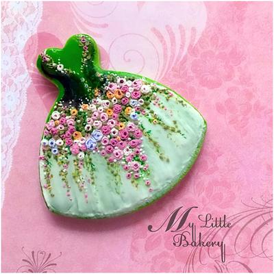 Spring dress cookie - Cake by Nadia "My Little Bakery"