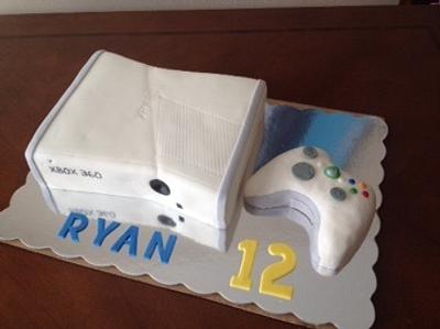 X box with controller - Cake by Daniele Altimus