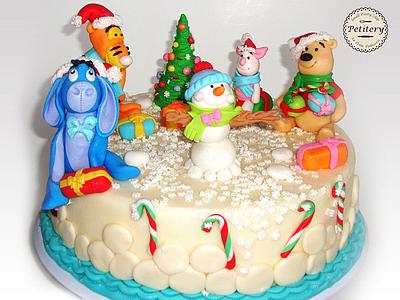 Winnie the Pooh - Christmas cake  - Cake by Petitery cakes