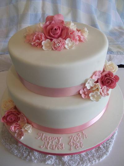 Elegant 70th Birthday cake - Cake by Judedude