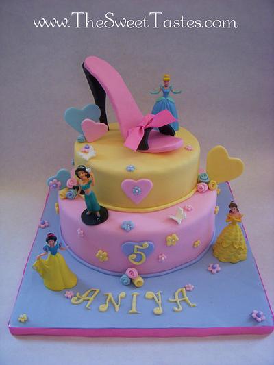 high heel princess birthday cake - Cake by thesweettastes