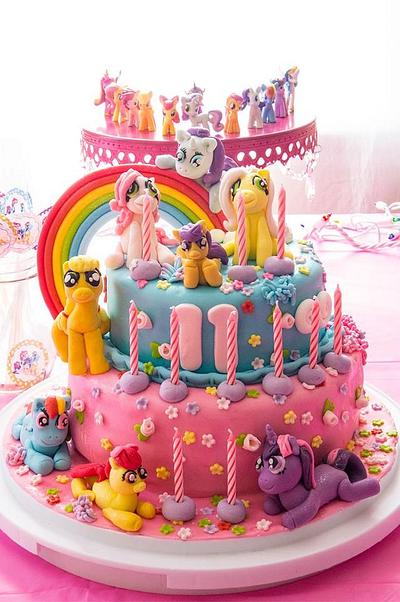 My Little Pony Cake - Cake by Petitery cakes