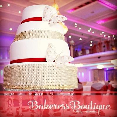 A little bling  - Cake by BakeressBoutique