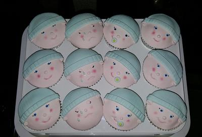 Baby Shower cupcakes  - Cake by The Custom Piece of Cake