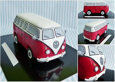 Volkswagen bus - Cake by Margarida Abecassis