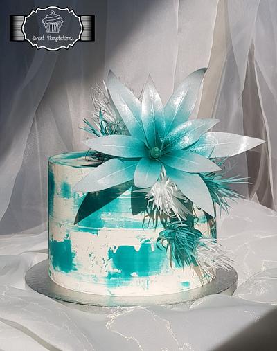 Turquoise fantasy - Cake by Tirki