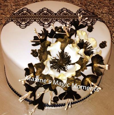 Welcome home cake - Cake by Maxine Kristi Morris