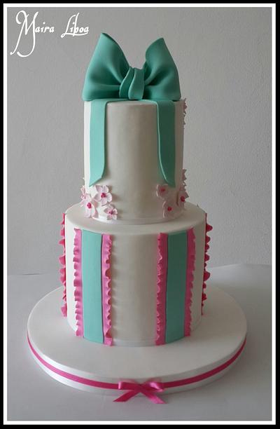 Birthday cake - Cake by Maira Liboa