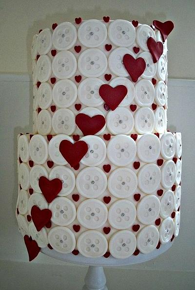Hearts and Buttons - Cake by sarahf