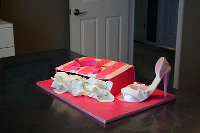 Victoria Secret Bag - Cake by Prima Cakes and Cookies - Jennifer