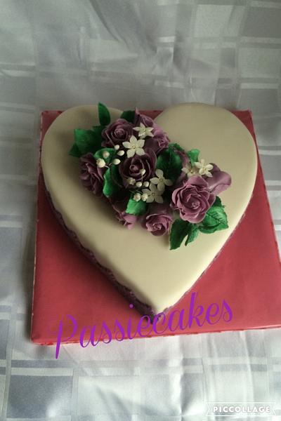 valentine cake - Cake by Chantal den Uyl