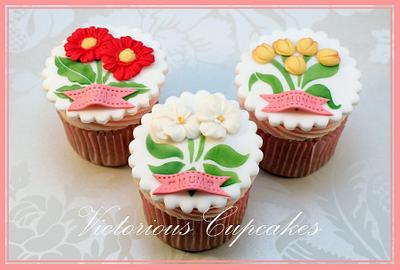 Mother's Day Cupcakes - Cake by Victorious Cupcakes