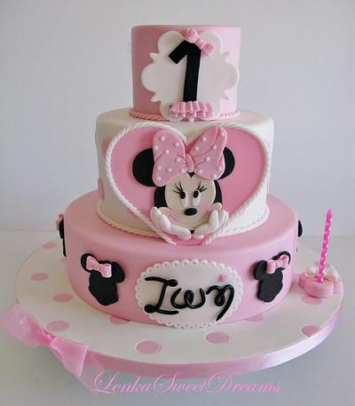 Minnie Mouse cake - Cake by LenkaSweetDreams