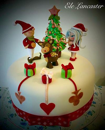 Xmas time! - Cake by Ele Lancaster