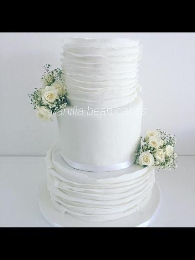 Wedding cake - Cake by Vanilla bean cakes Cyprus