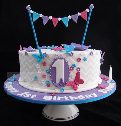 Pretty 1st Birthday Cake - Cake by Southin Style Cakes