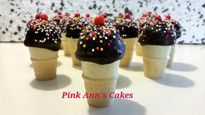 mini ice cream cake pops!  - Cake by  Pink Ann's Cakes