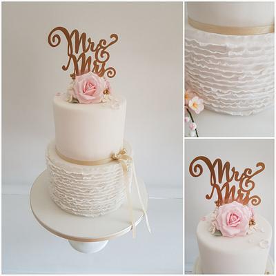 Rustic Ruffles Wedding Cake - Cake by TiersandTiaras