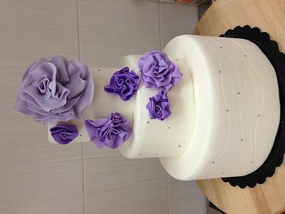 Purple wedding - Cake by Gioiadimartino