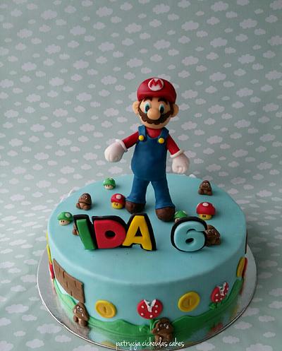 Super Mario Bros - Cake by Hokus Pokus Cakes- Patrycja Cichowlas