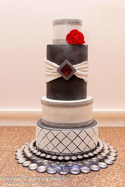 Black and White wedding - Cake by Tammy Mashburn