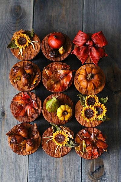 Autumn Cupcakes - Cake by Maria Magrat