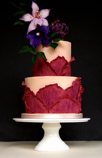 Purple flowers - Cake by Katarzynka